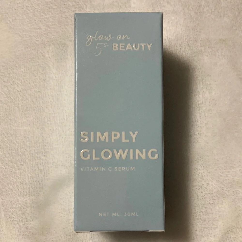 Glow on 5th Beauty Simply Glowing Vitamin C Serum